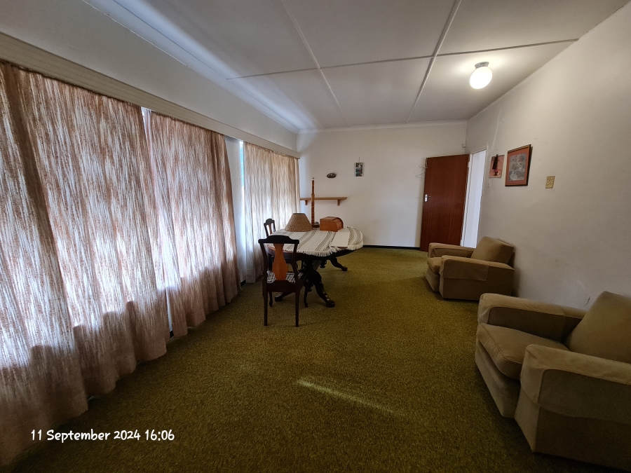 6 Bedroom Property for Sale in Senekal Free State